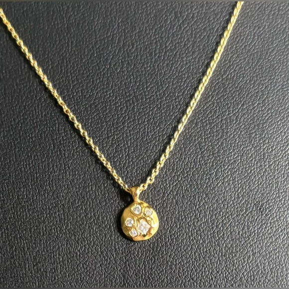 NWOT GORJANA COLLETTE CIRCLE
ADJUSTABLE Gold Hammered Texture Pendant Necklace - Picture 3 of 6